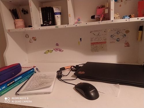 Kara Tahta yorum görseli