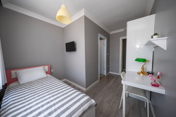 Academic House / Kadıköy yurt görseli