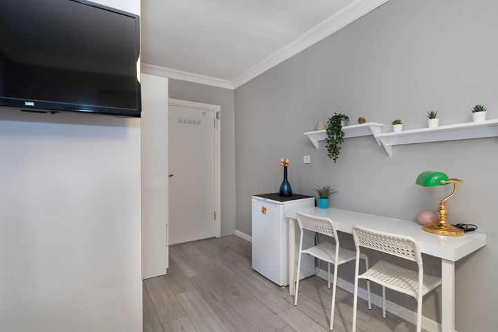 Academic House / Kadıköy yurt görseli