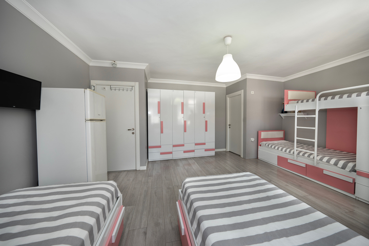 Academic House / Kadıköy yurt görseli