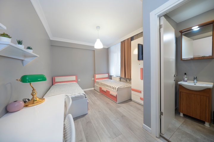Academic House / Kadıköy yurt görseli