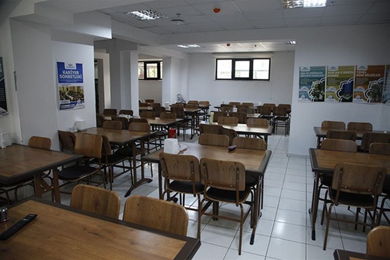 Ali Fuat Başgil KYK Erkek Öğrenci Yurdu dış cephe görseli