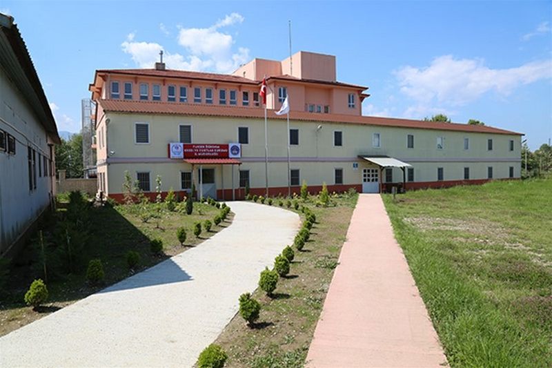 Düzce Avni Akyol KYK Erkek Öğrenci Yurdu yurt görseli