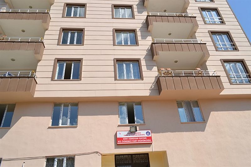 Esmehan Sultan KYK Kız Öğrenci Yurdu dış cephe görseli