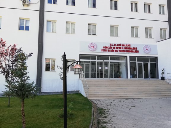 Fethi Sekin KYK Kız Öğrenci Yurdu dış cephe görseli