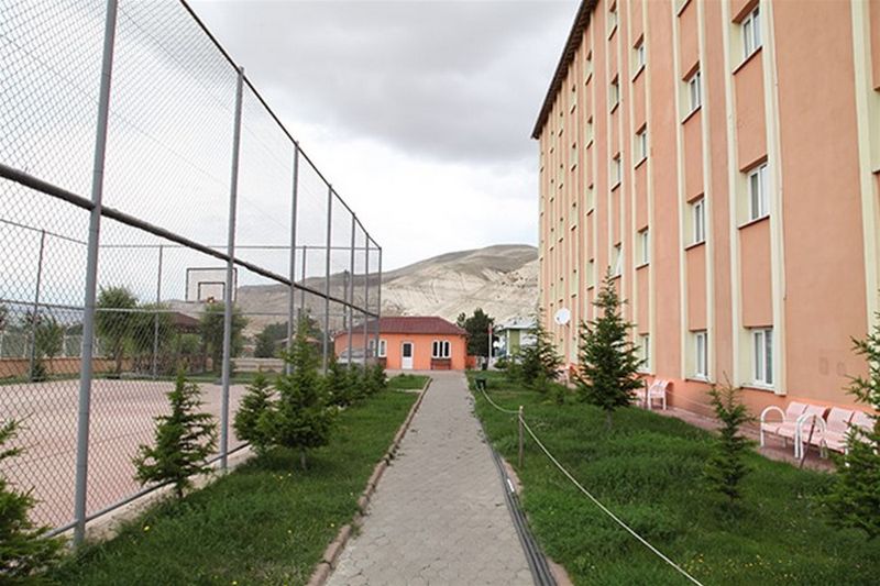 Gürün-Enver Bostancı KYK Kız ve Erkek Öğrenci Yurdu yurt görseli