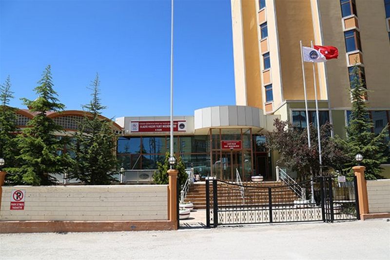 İzzetpaşa KYK Kız Öğrenci Yurdu yurt görseli