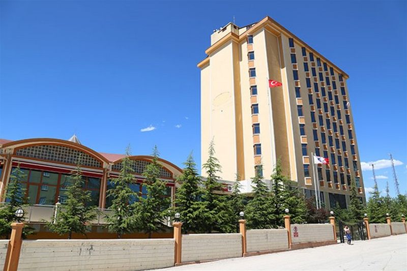 İzzetpaşa KYK Kız Öğrenci Yurdu yurt görseli