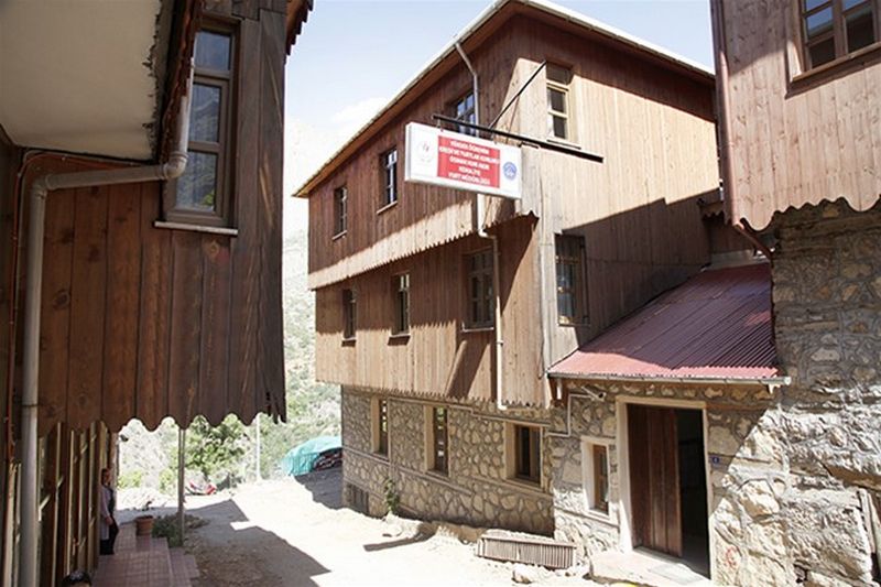 Kemaliye-Osman Nuri Akın KYK Kız ve Erkek Öğrenci Yurdu yurt görseli