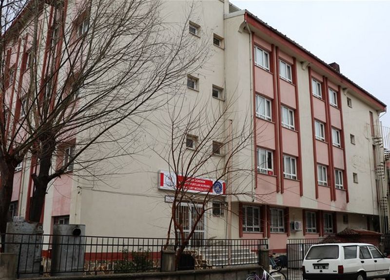 Kula KYK Kız Öğrenci Yurdu dış cephe görseli