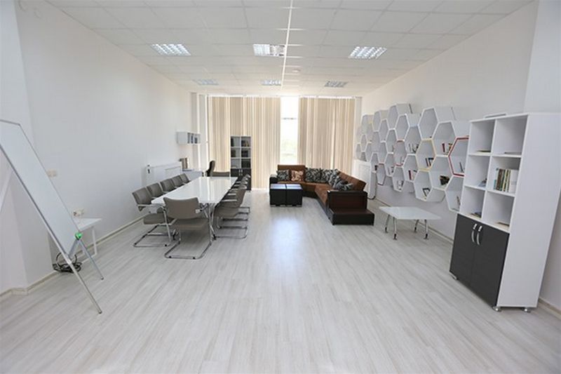 Malatya-Hacı Hafize Özal KYK Kız Öğrenci Yurdu yurt görseli