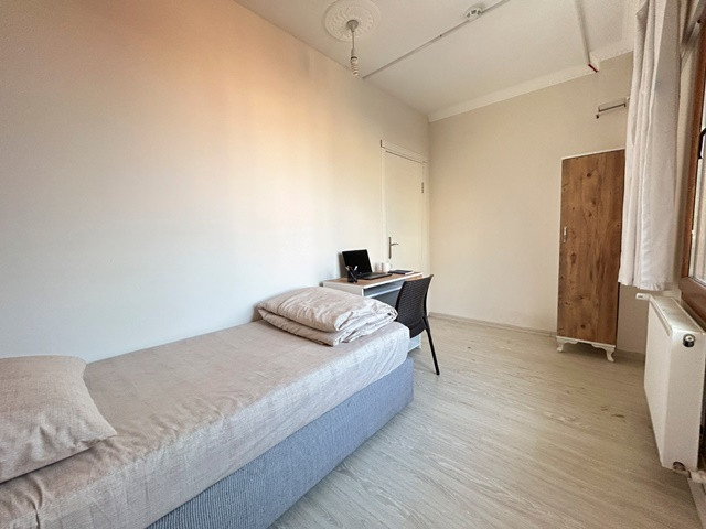 Modern Erkek Apart yurt görseli