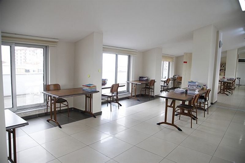 Münevver Ayaşlı KYK Kız Öğrenci Yurdu yurt görseli