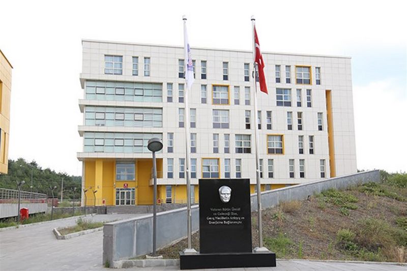 Osmancık KYK Kız ve Erkek Öğrenci Yurdu dış cephe görseli