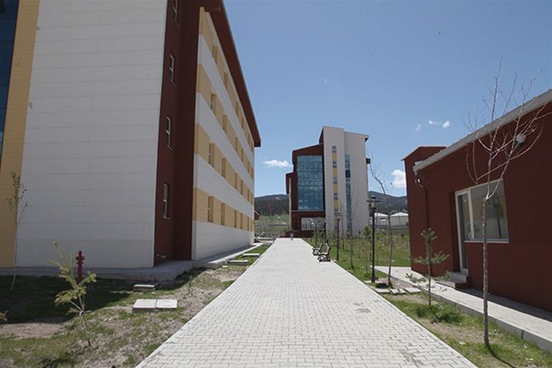 Sarıkamış 100. yıl Şehitleri KYK Kız ve Erkek Öğrenci Yurdu dış cephe görseli