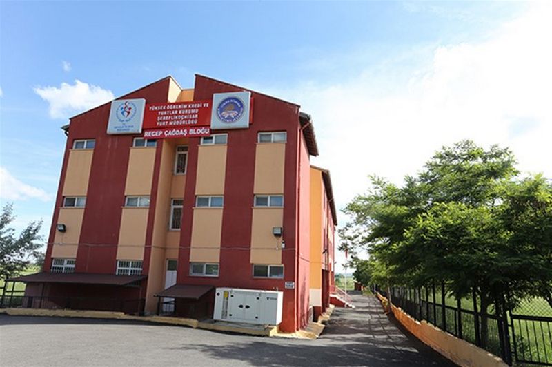 Şereflikoçhisar KYK Kız ve Erkek Öğrenci Yurdu dış cephe görseli