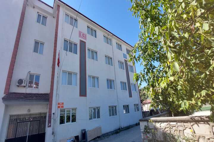 Söğüt Erkek Evi galeri görseli 1