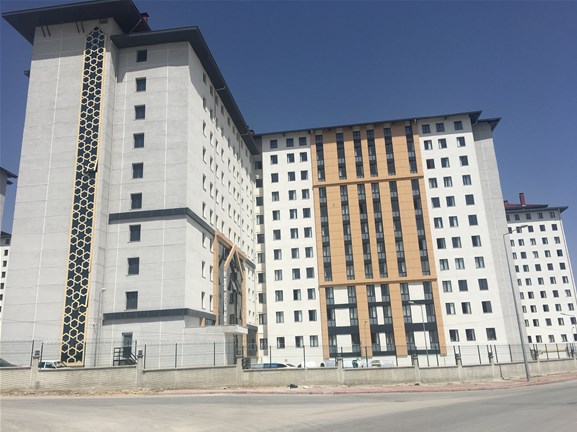 Tahir Büyükkörükçü KYK Erkek Öğrenci Yurdu dış cephe görseli