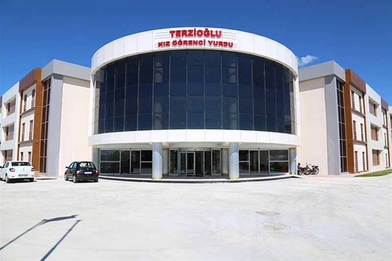 Terzioğlu KYK Kız Öğrenci Yurdu dış cephe görseli