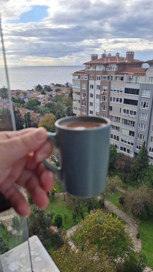 Kara Tahta paylaşım görseli