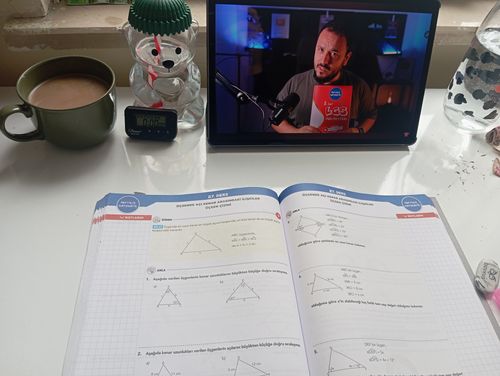 Kara Tahta paylaşım görseli